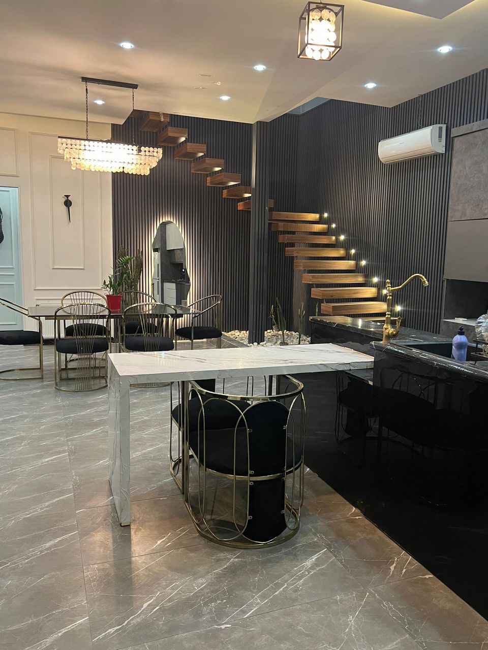 تصویر 8 ویلای مدرن دوبلکس کاهو بهارستان 