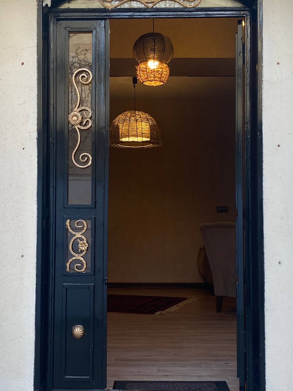 تصویر 9 منزل ویلایی 2 خوابه دربست حافظ وکیل آباد 