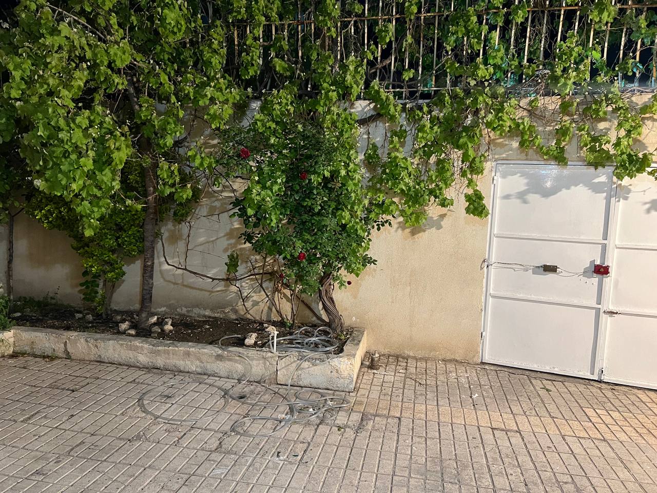 تصویر 8 منزل ویلایی 2 خوابه دربست حافظ وکیل آباد 